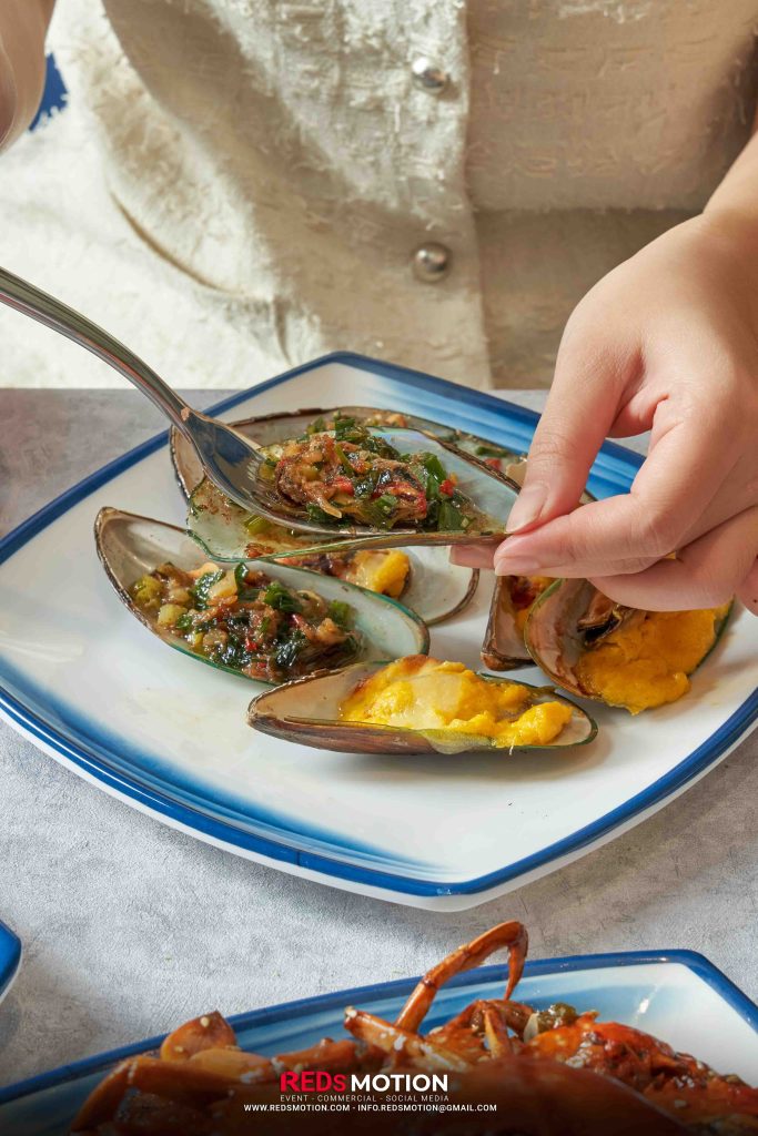 Reds-Motion-chup-cac-san-pham-nganh-F-B