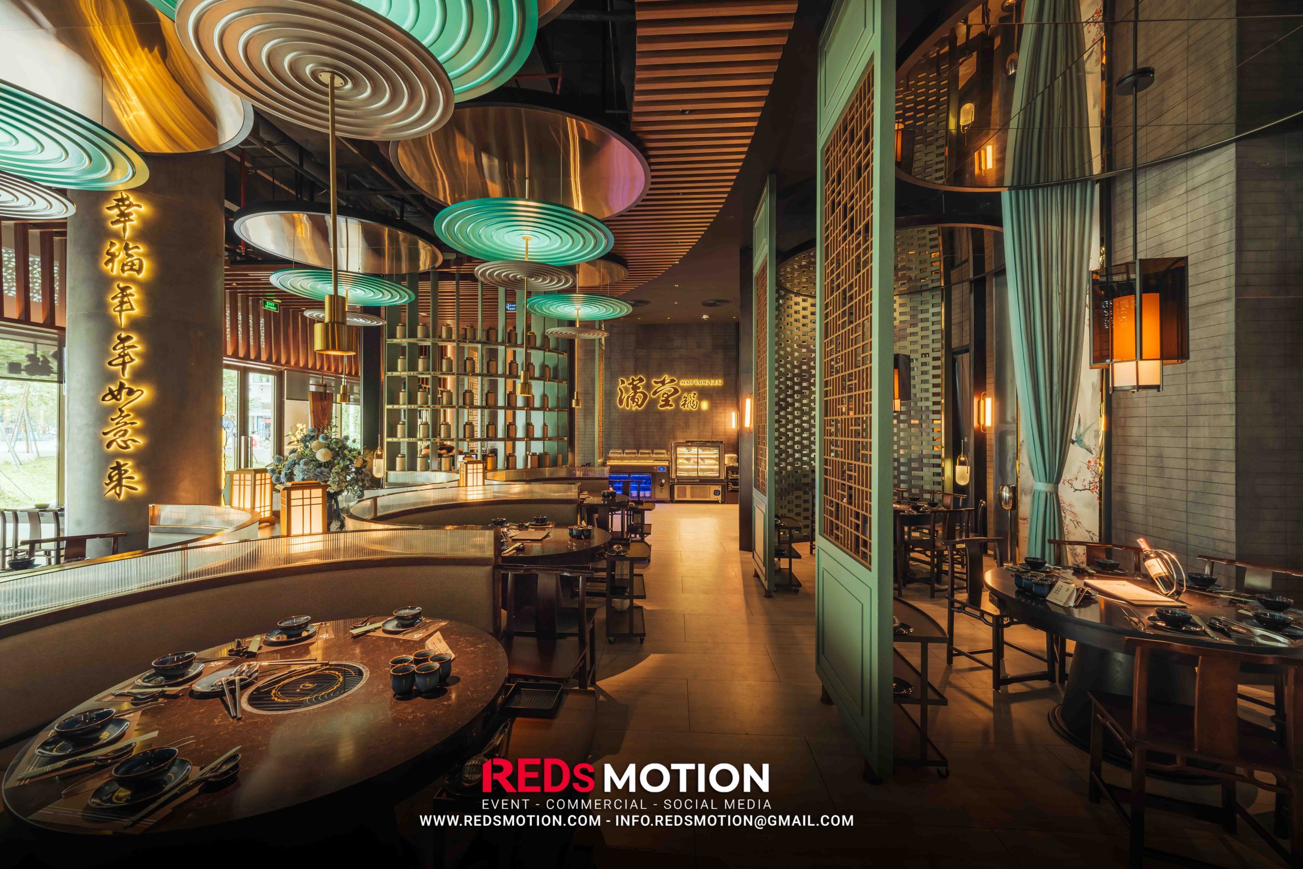 Reds-Motion-chup-anh-khong-gian-noi-that