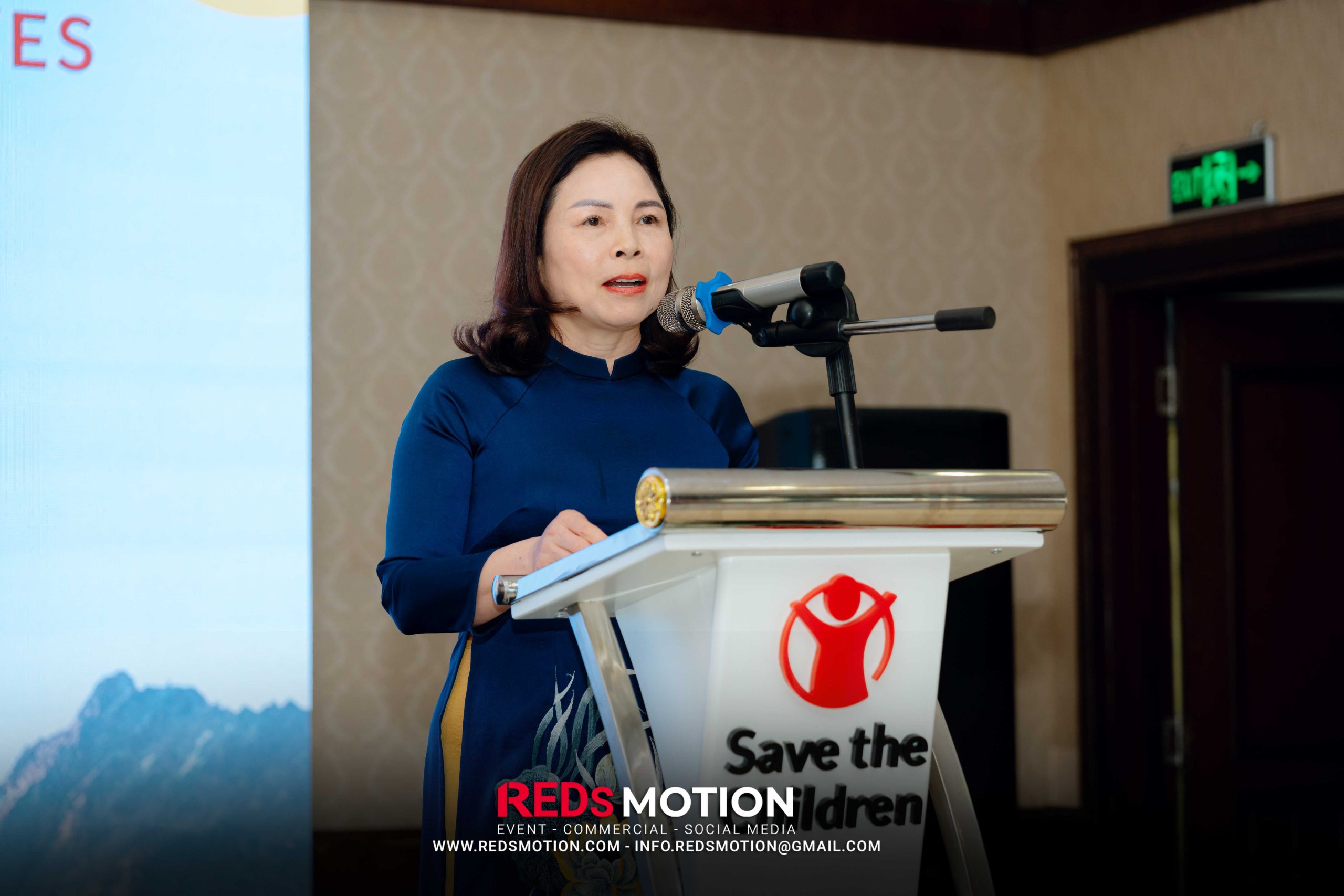 Reds-Motion-chup-Su-kien-35-Nam-Dong-Hanh-Cung-Tre-Em-Viet-Nam-Save-The-Children