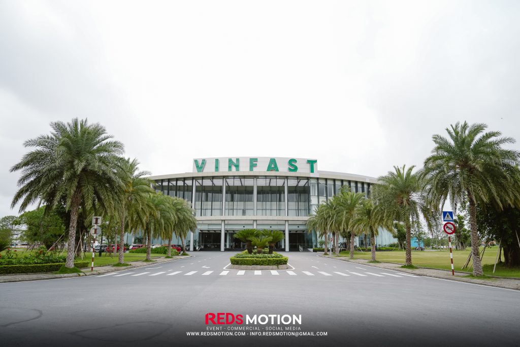 reds-motion-media-ghi-lai-hanh-trinh-ket-noi-quoc-te-tai-vinfast