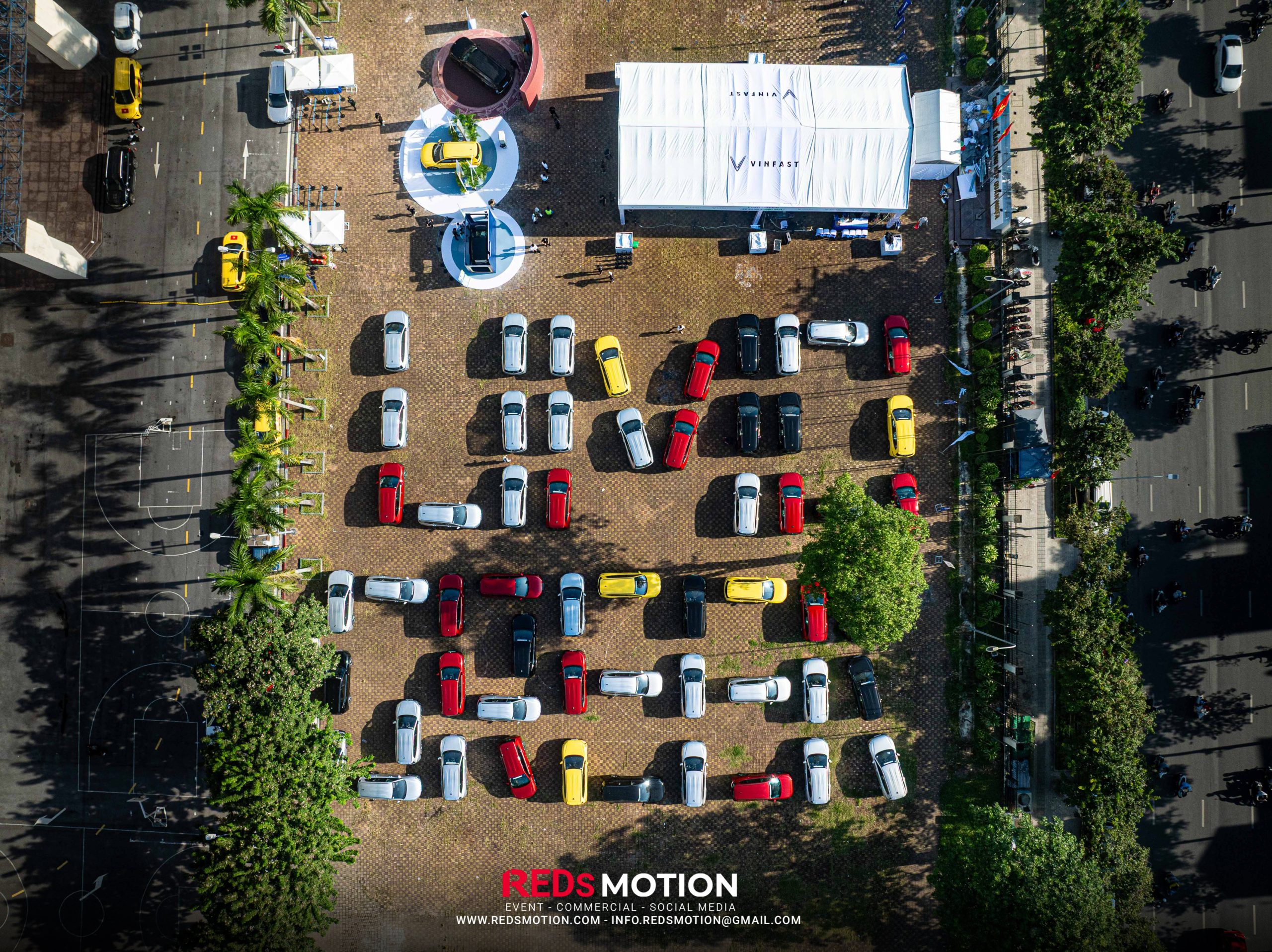 RedMotion-12