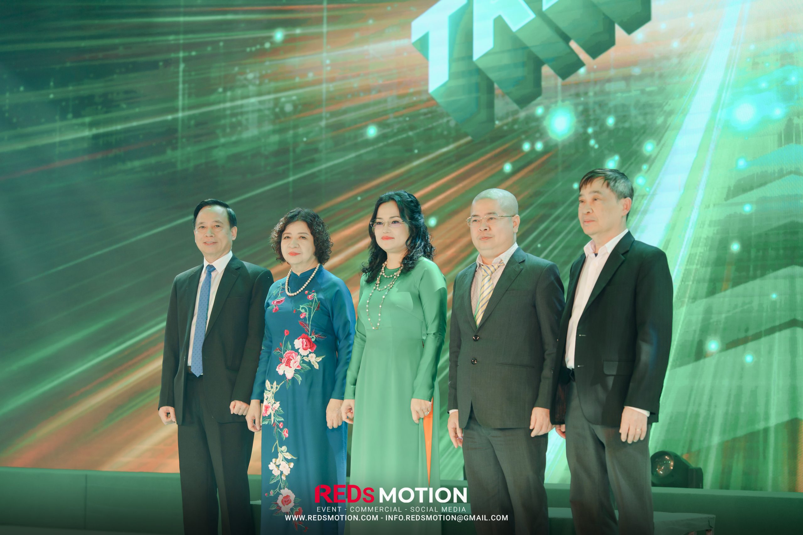 RedMotion-14