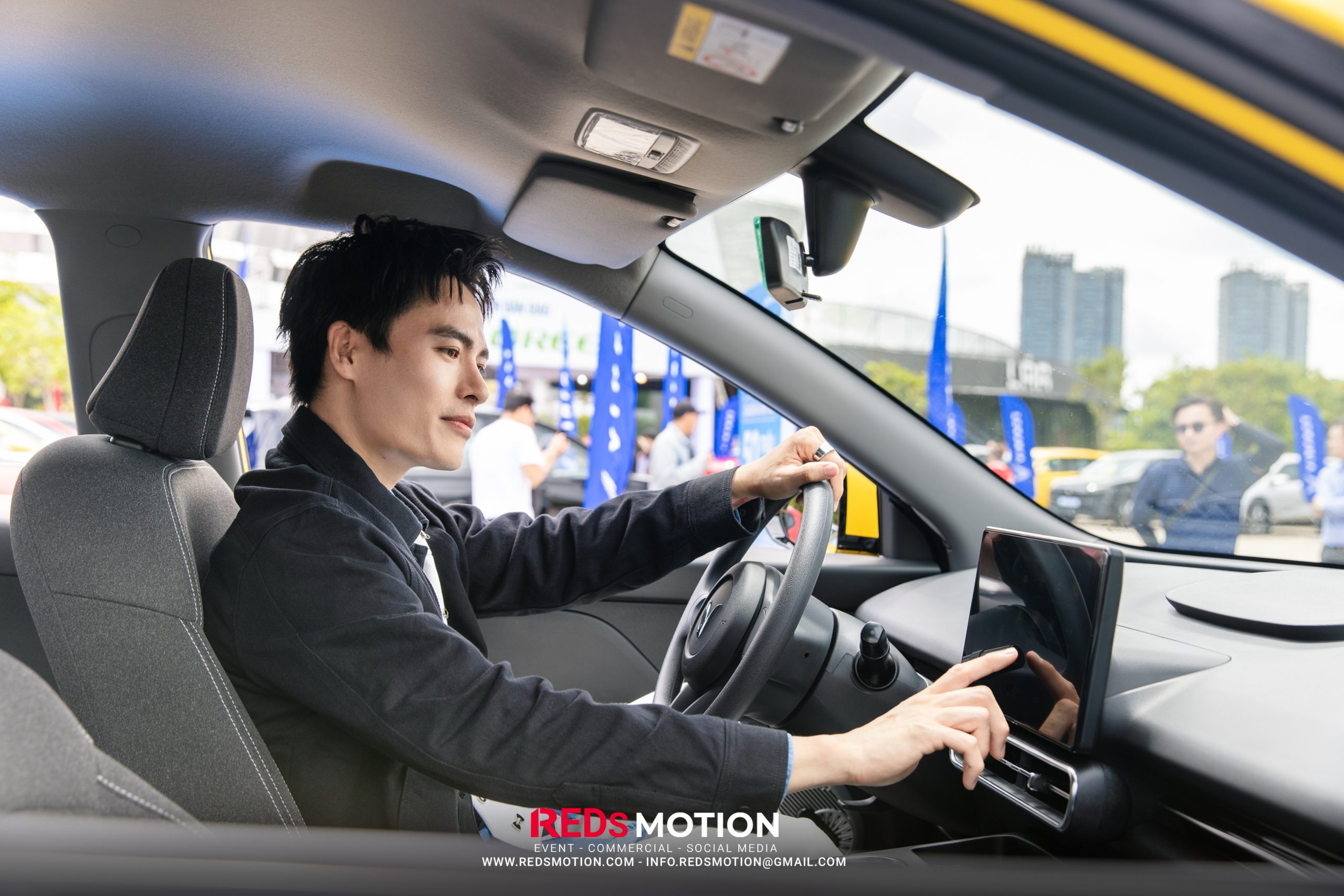 RedMotion-23