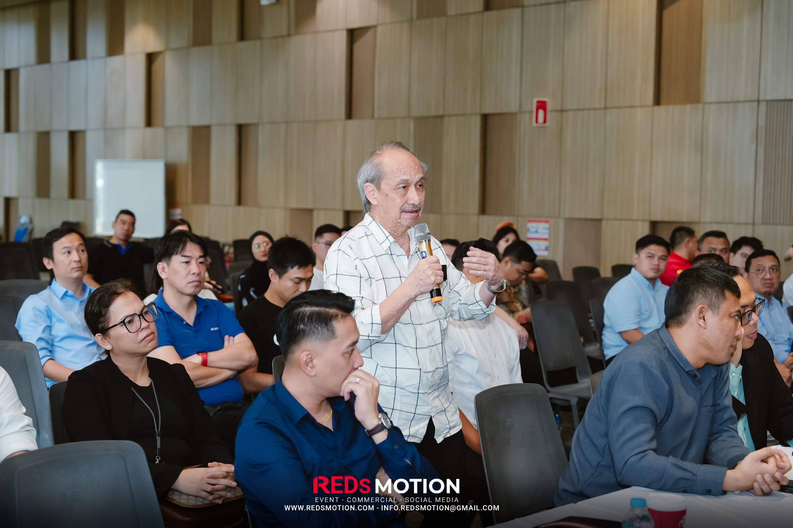 RedMotion-9
